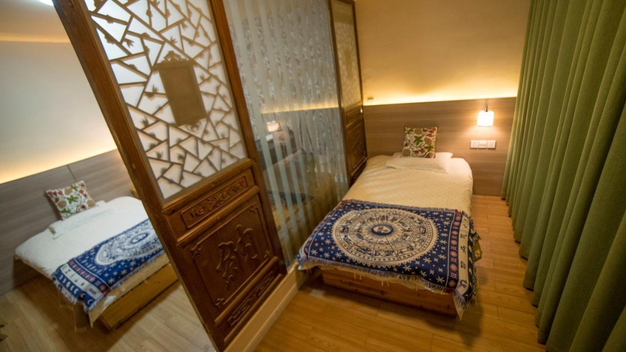 Huangshan Ancient Town Old Street Hostel Tunxi Exterior photo